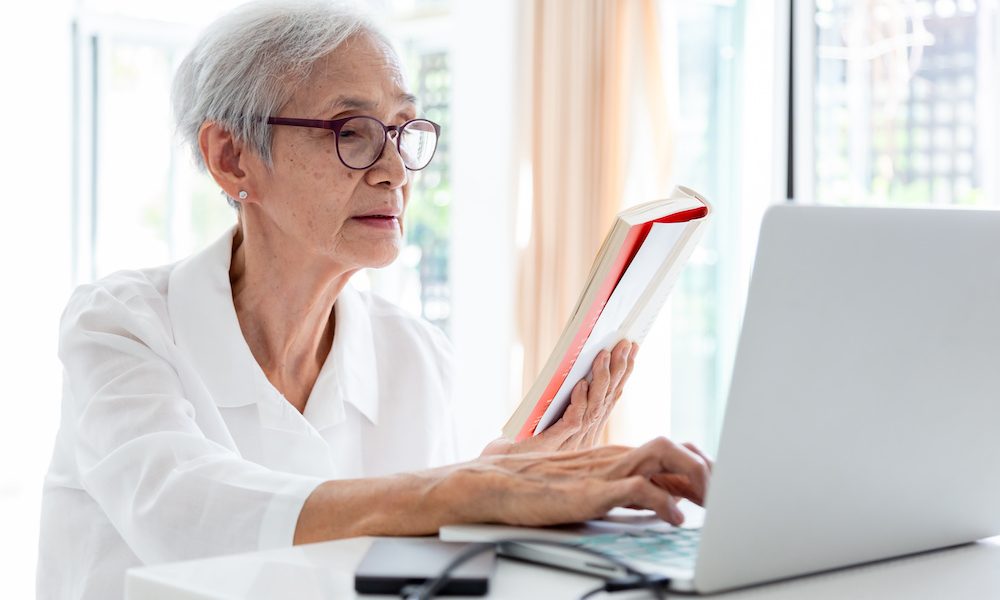 Knowing a foreign language slows brain ageing