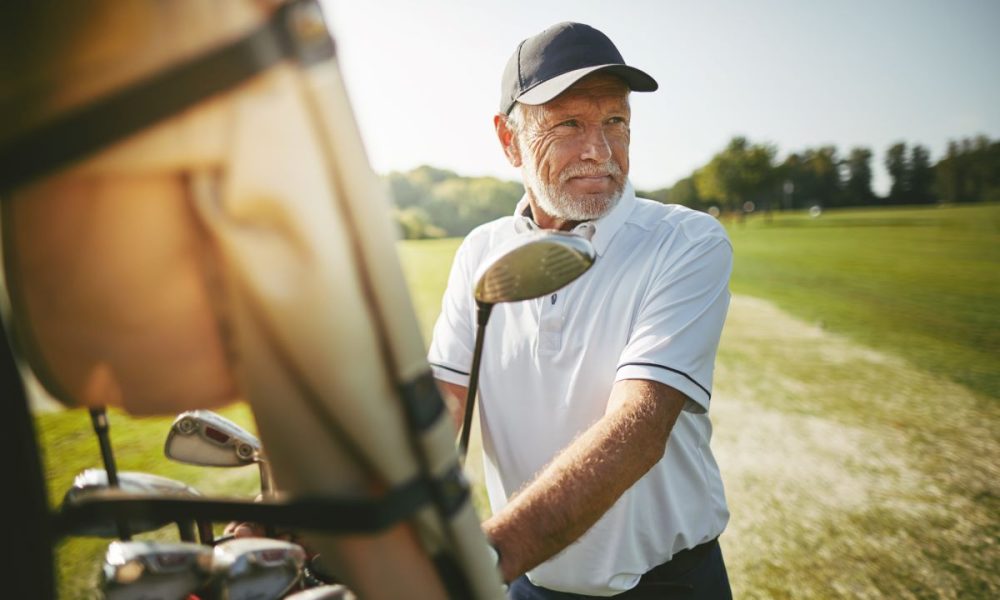 Putting aside the effects of osteoarthritis on the golf course
