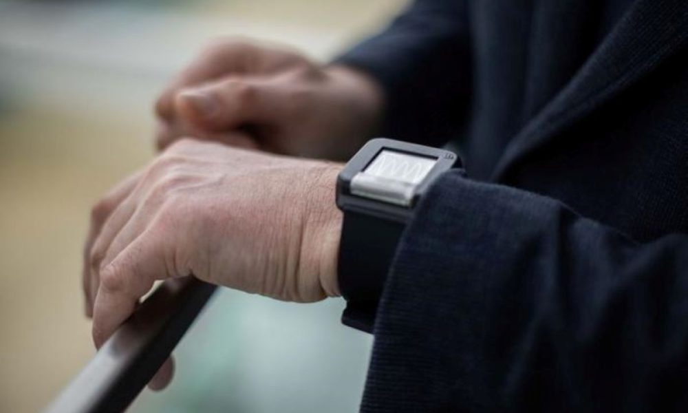 Smartwatches may help control diabetes through exercise, study finds
