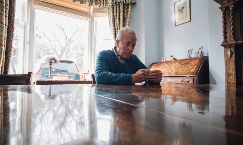 New study finds loneliness increases with age