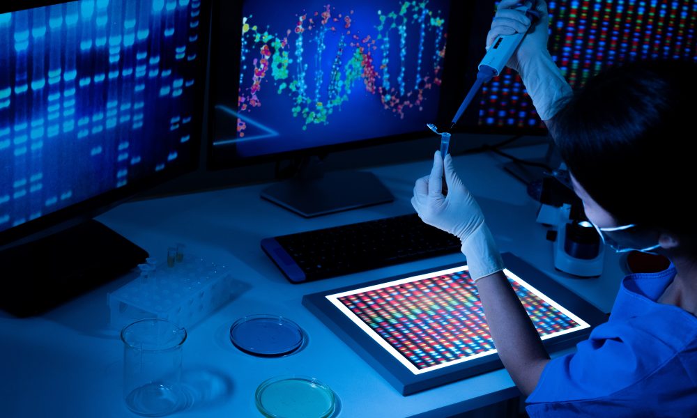 UK: First newborn babies tested for over 200 genetic conditions