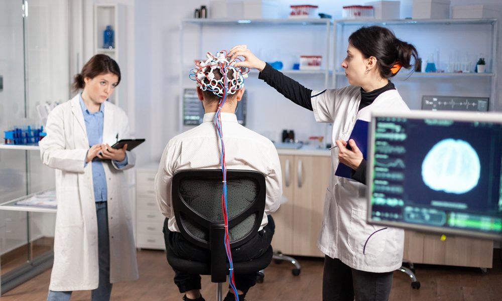 Quick test could identify Alzheimer’s risk long before symptoms show