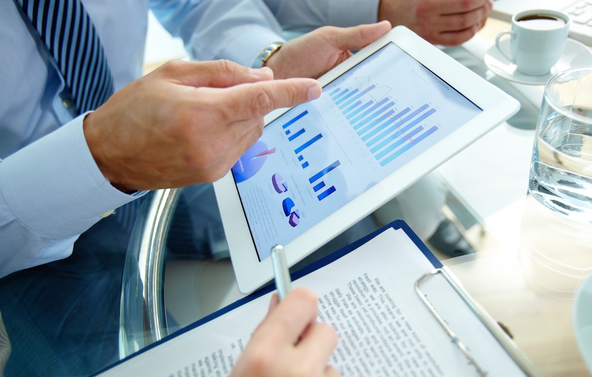 Agetech investment round-up featuring Life Biosciences, Eli Lilly, L-Nutra & LinkGevity