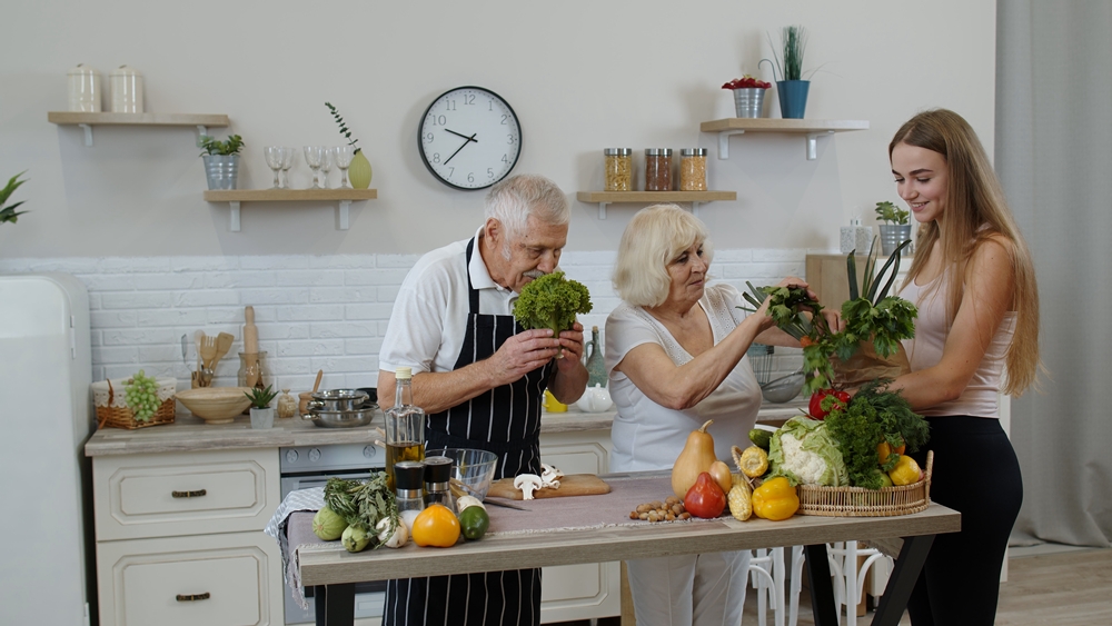 Individuals bear 80% of blame for their poor health in old age, report says